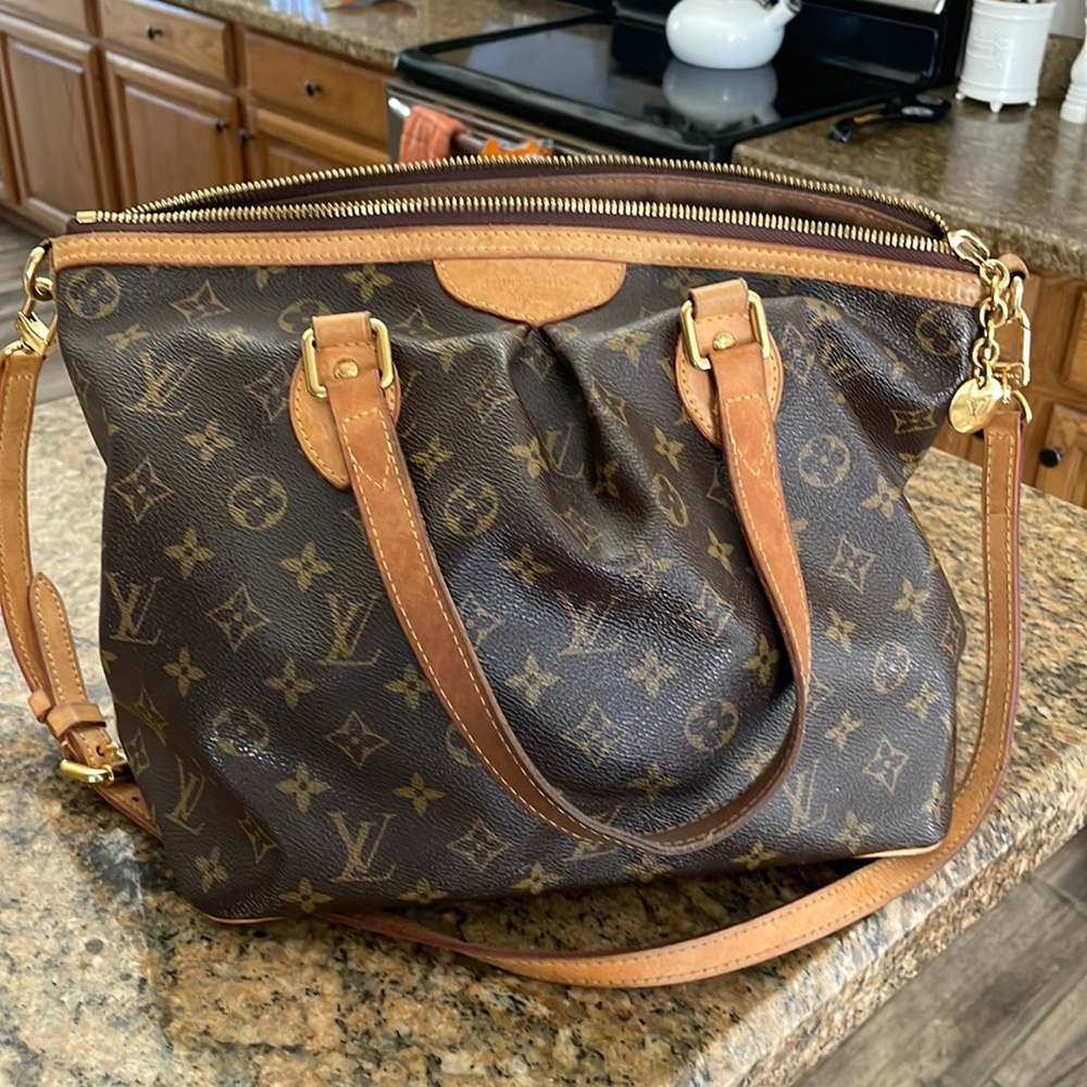 Authentic Louis Vuitton bag